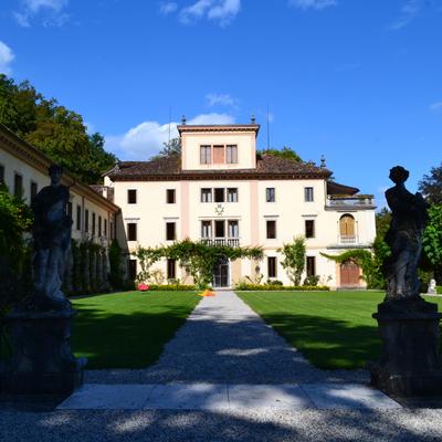 villa pagani 15.JPG