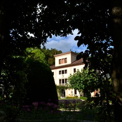 villa pagani 18 salotto.jpg